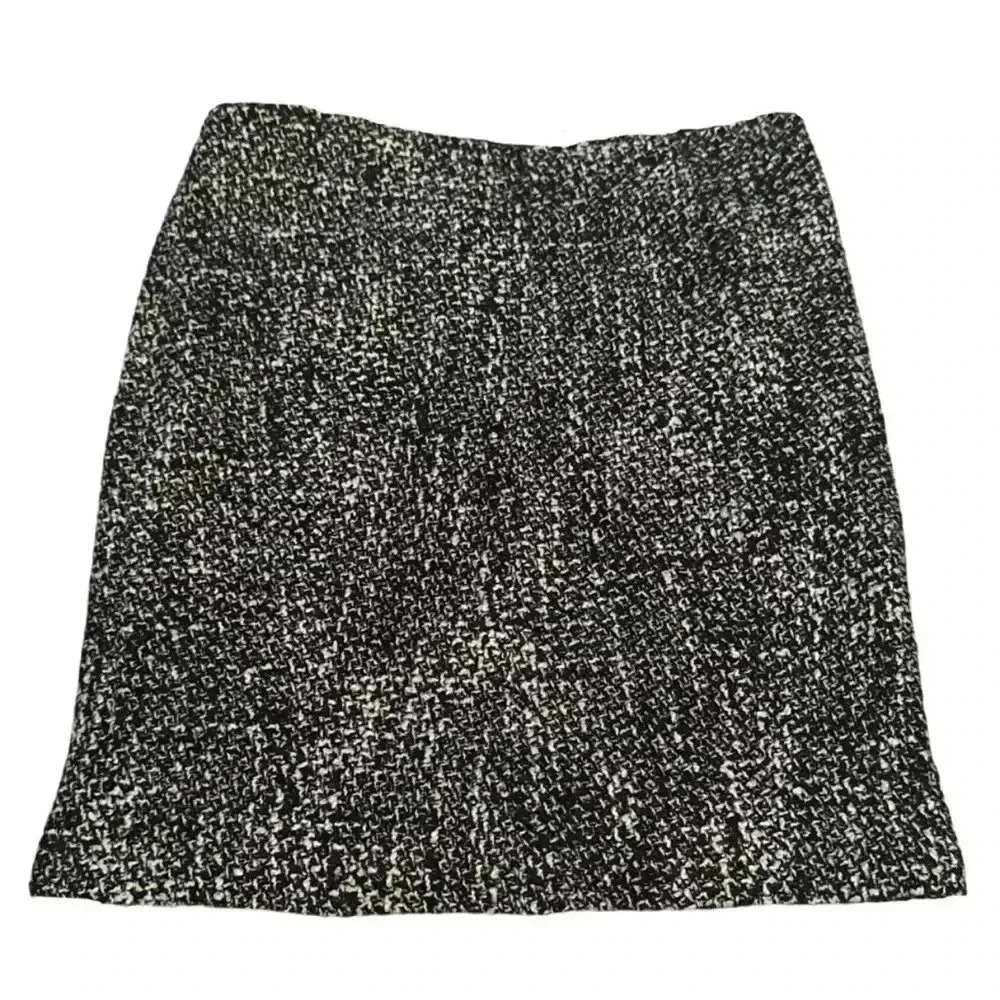 Size 8 Cynthia Steffe Skirt Black/White Wool Cotton Blend Black Lining